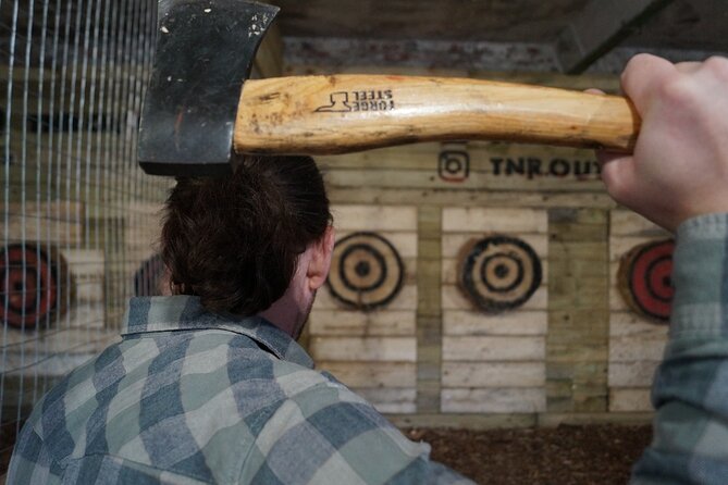 30 Minute Axe Throwing Experience in Llangollen - Key points at a glance