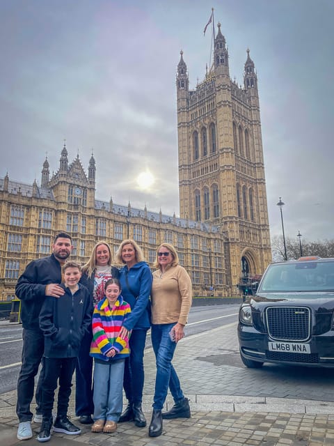 4-Hour Private Tour of London in a Panoramic Black Cab - Royal ceremony at Horse Guards and Buckingham Palace