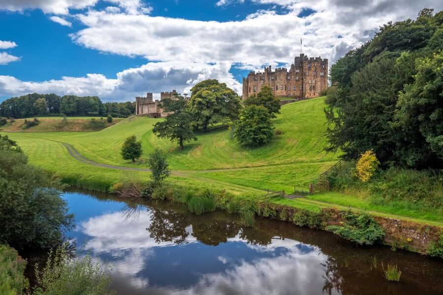 Alnwick Castle and Scottish Borders Tour from Edinburgh - Why this Edinburgh day trip works
