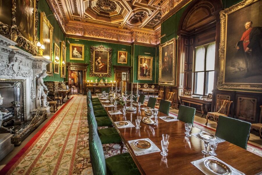 Alnwick Castle and Scottish Borders Tour from Edinburgh - Who will enjoy this tour most
