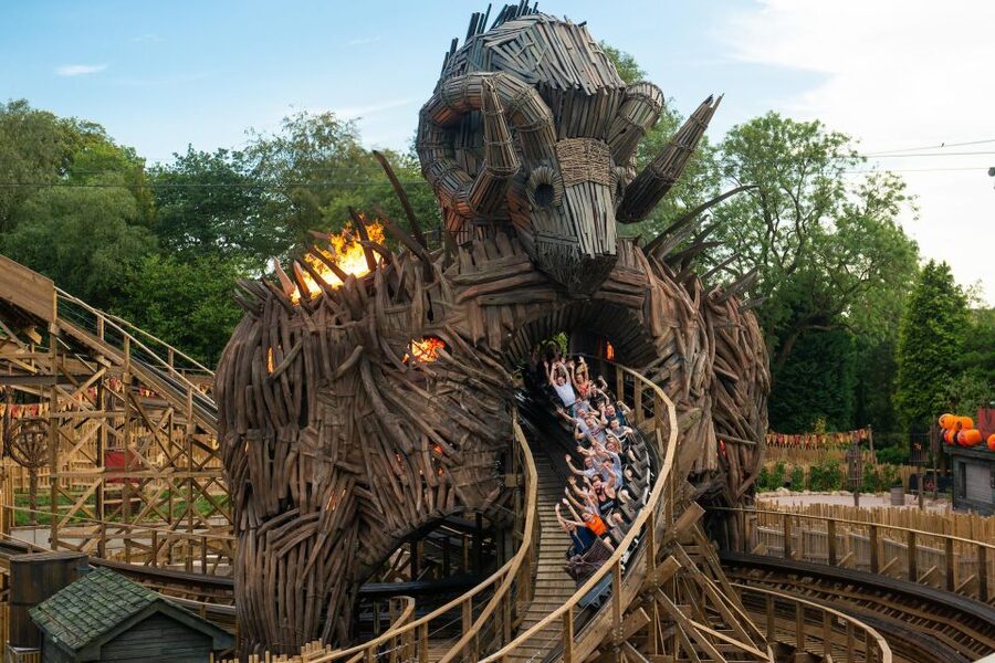 Alton Towers Resort: Entrance Ticket - Accessibility, cancellation, and the meeting point