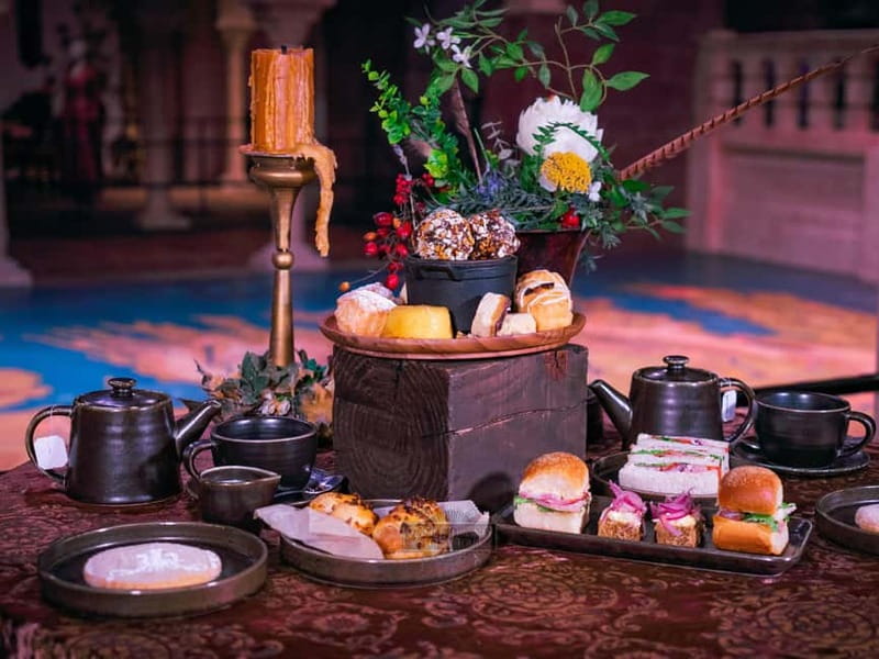 Banbridge: Game of Thrones Studio Entry & Tea with Transfers - Costumes, props, and the work behind the scenes
