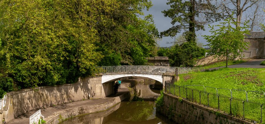 Bath : 2 Hour Historic Walking Tour With An App - Assembly Rooms and Jane Austen’s Bath