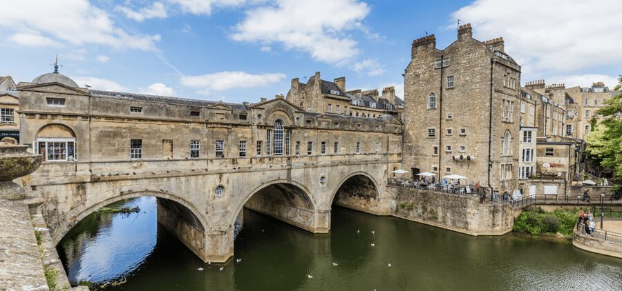 Bath : 2 Hour Historic Walking Tour With An App - Art at the Holburne Museum