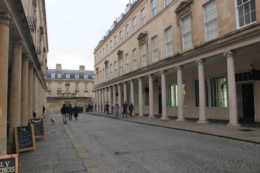 Bath: Bridgerton Filming Locations Walking Tour with Music - Royal Crescent and Bath’s most polished views