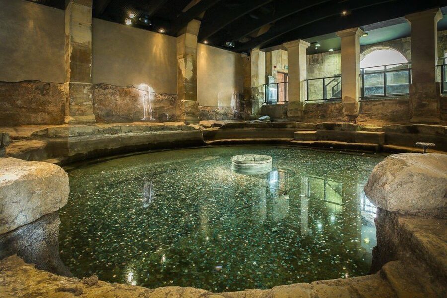 Bath: City Walking Tour with Optional Roman Baths Entry - Bath Abbey and the city center