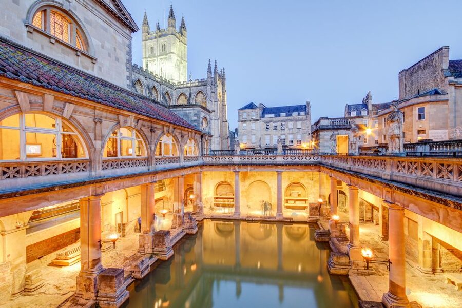 Bath: Guided Ghost Tour - The Theatre Royal and Bath’s Dramatic Side