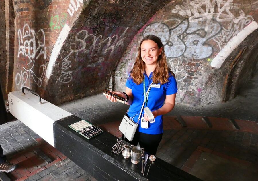 Birmingham: Discovering Birmingham Guided Walking Tour - What Jonathan’s guiding style adds