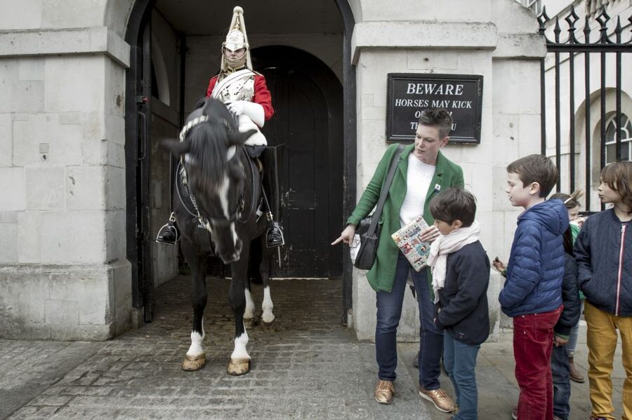 Bobbies, Corgis and the 7 Lions - Key points to know before booking
