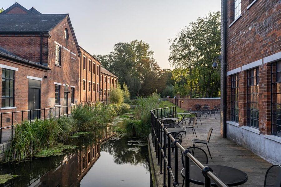 Bombay Sapphire Gin Distillery Tour - Why the two-hour timing works