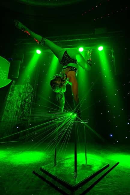 Brighton: Cabaret Carousel Show Ticket - Is Cabaret Carousel worth booking?