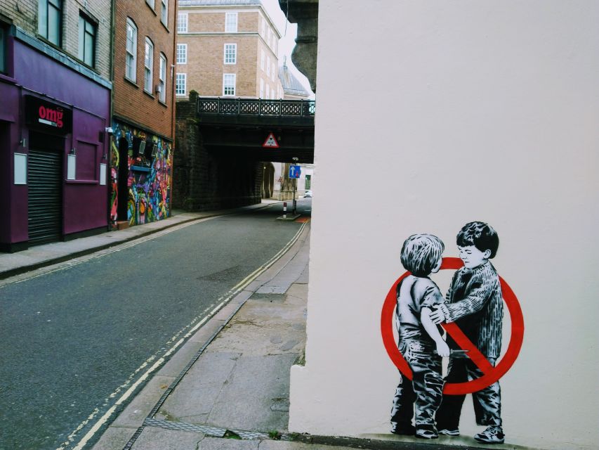 Bristol: Self-Guided Sightseeing Audio Tour - Key points to know before you book