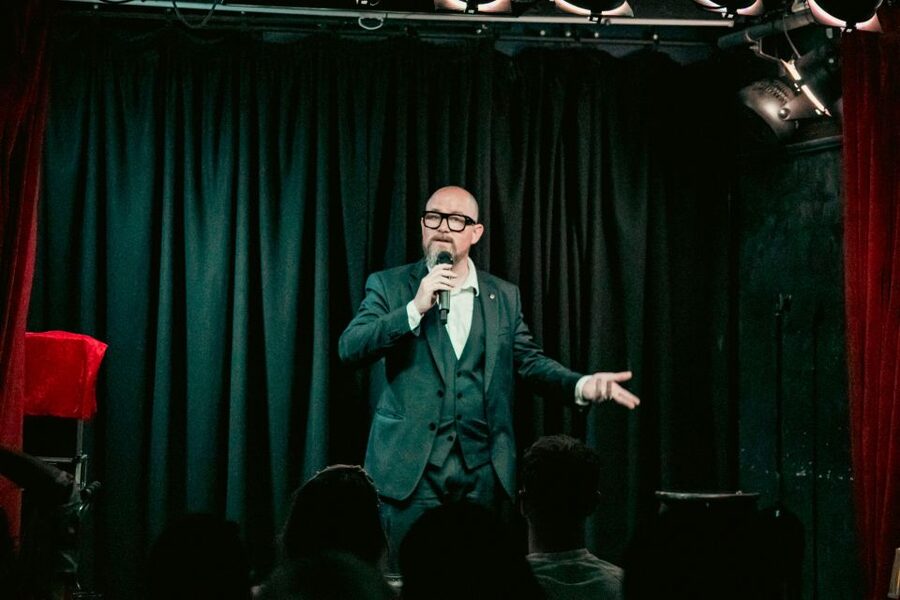 Bristol: The House Magicians Comedy and Magic Show - Starting at the bar before the show