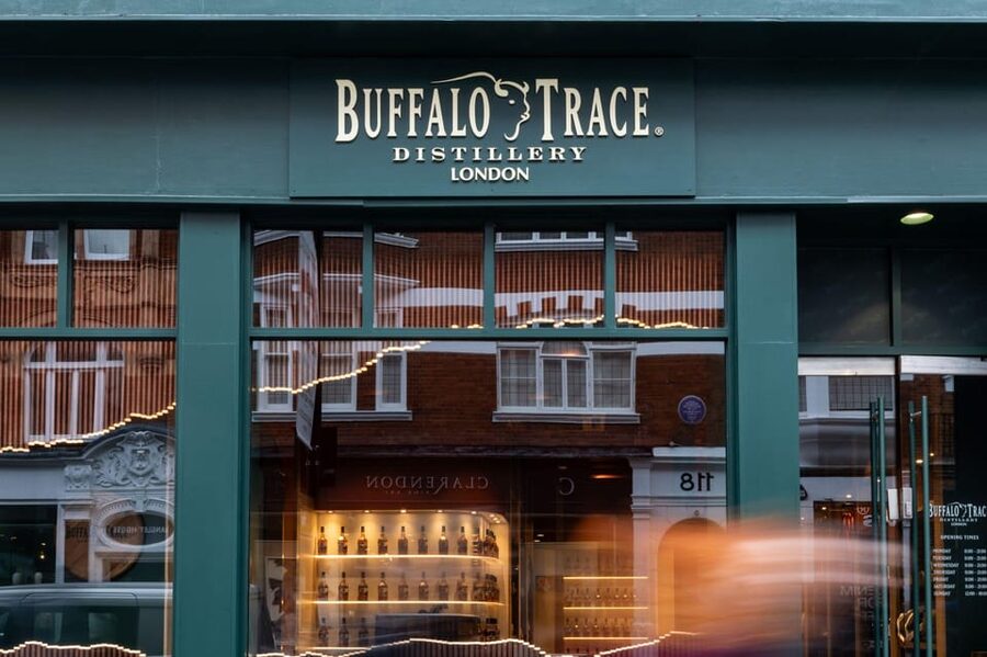 Buffalo Trace Distillery: Whiskey Tasting Experience - Four pours, four ways to approach Buffalo Trace