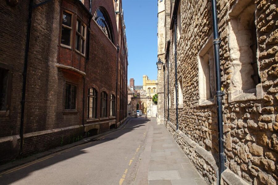 Cambridge: 2-Hour Private University Walking Tour - King’s College Chapel and Cambridge’s classic views