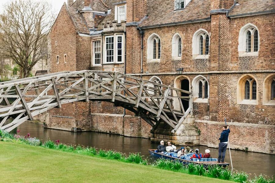 Cambridge: Alumni-Led Walking Tour w/ King's College Option - The Eagle pub adds a memorable piece of Cambridge history
