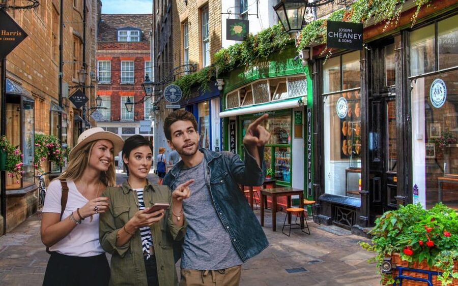 Cambridge: City Walking Tour & Exploration Game - Key points at a glance