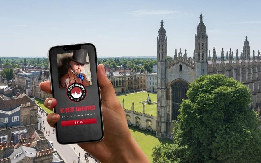 Cambridge: City Walking Tour & Exploration Game - Stories about the clock, society, and castle