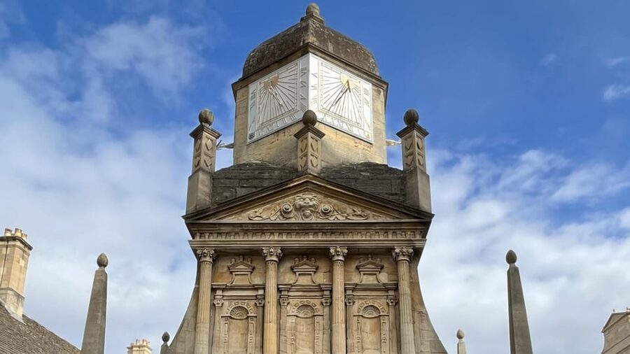 Cambridge: City Walking Tour & Exploration Game - How to prepare before you set out