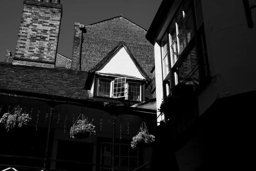 Cambridge: Ghost Tour Led by University Alumni Guide - Key points to know before you book
