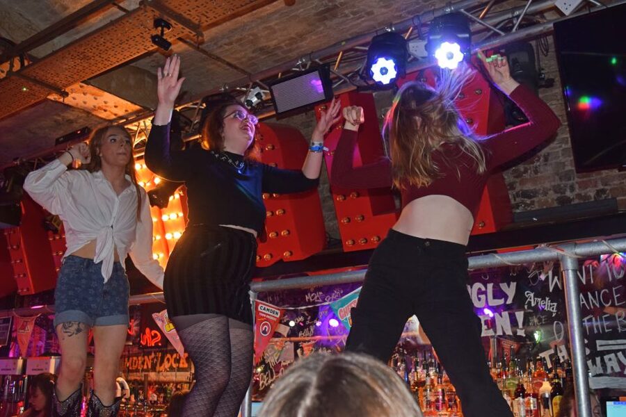 Camden Pub Crawl & Bar Tour London - Key things to know before you book