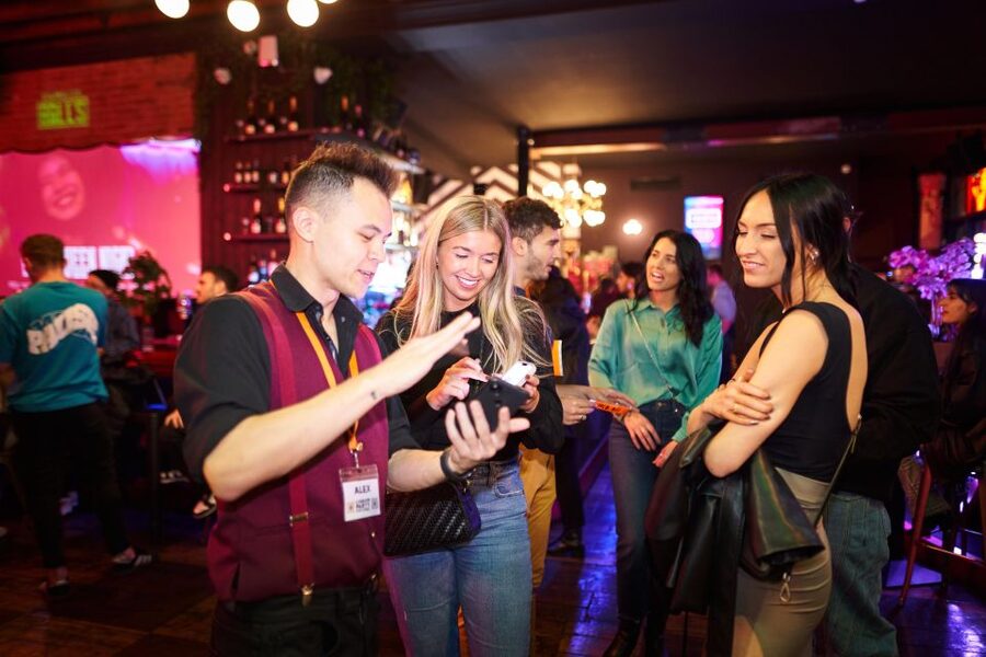 Camden Pub Crawl & Bar Tour London - Who will enjoy this Camden pub crawl?