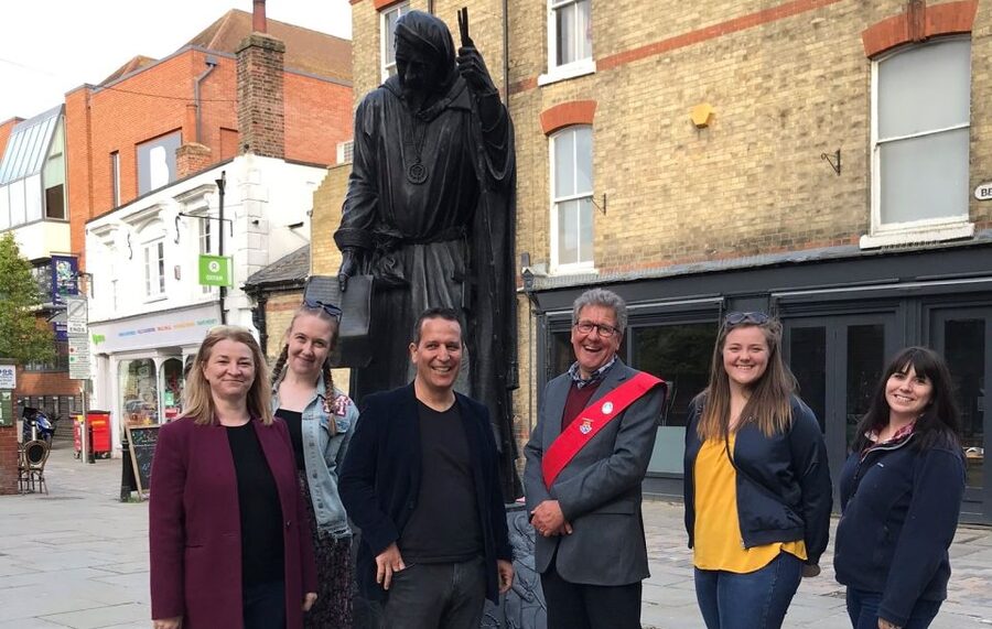 Canterbury: Private Guided Walking Tour with Official Guide - Thirty minutes in the Cathedral Precincts