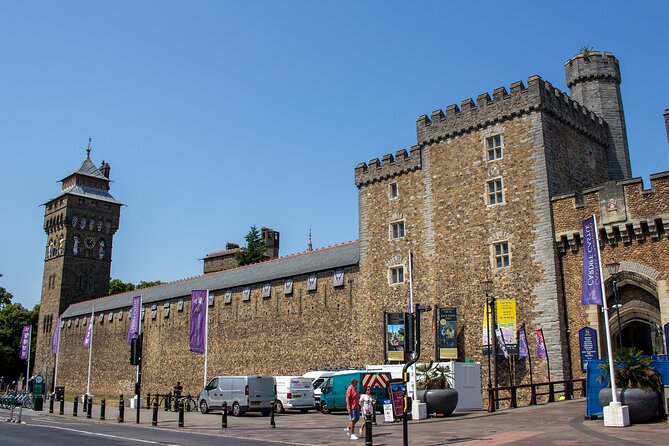 Cardiff: Welsh Castles, Mountains & Steam Railway Day Tour - One day, four Welsh stories