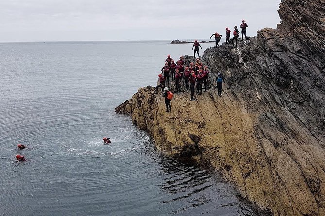 Coasteering on Anglesey - At Seascape Cottage, the day begins