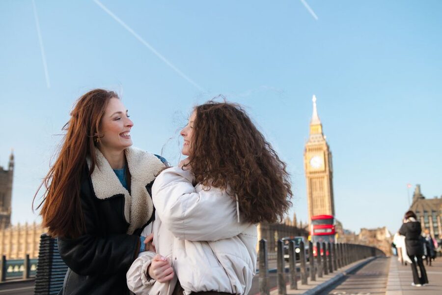 Couple’s photo: Romantic photoshoot in London - What the $174 group price really gives you