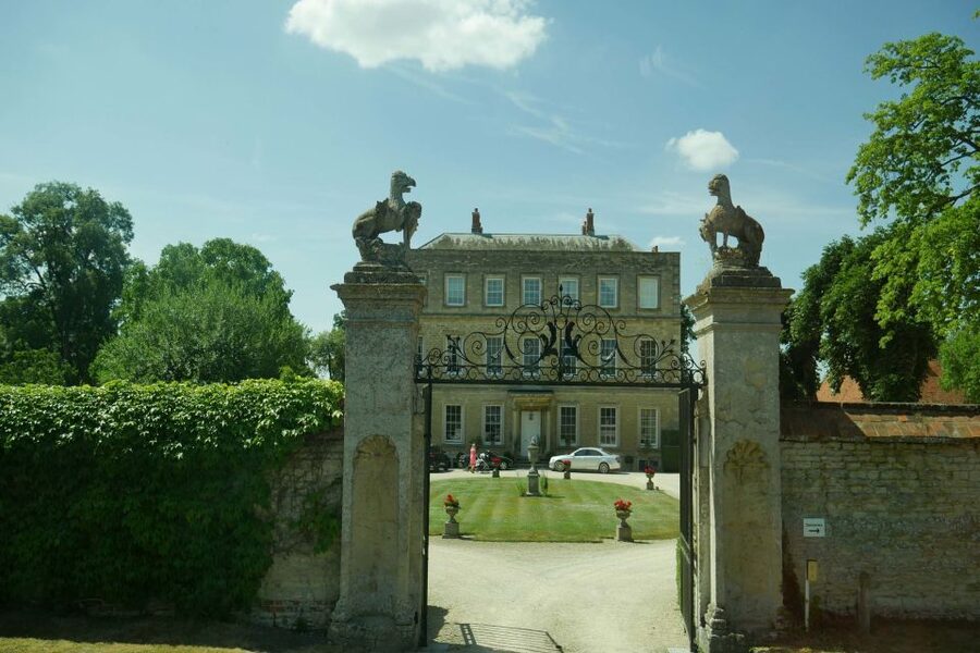 Day-Tour of the Midsomer Murders Locations - The villages behind Midsomer