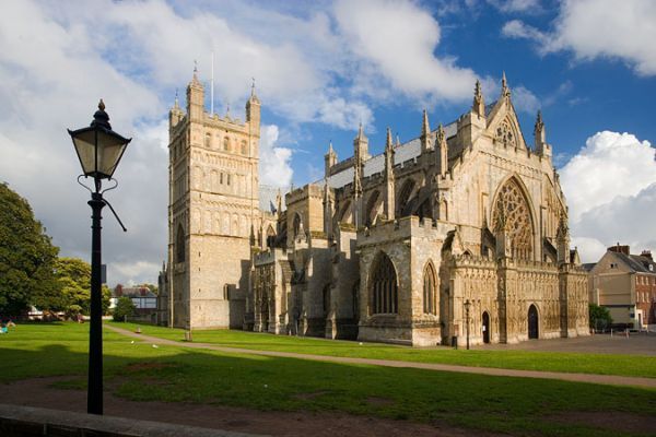 Devon and Cornwall: 5-Day Tour from London - Why the minicoach changes the trip
