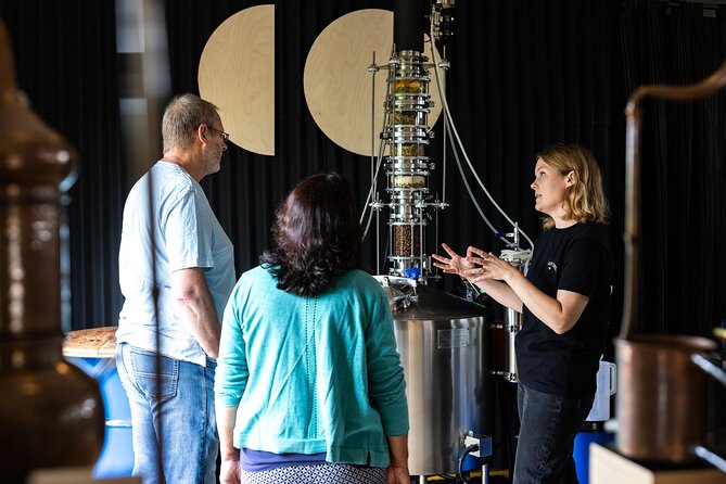 Distillery Tour - Seeing foraged plants become gin