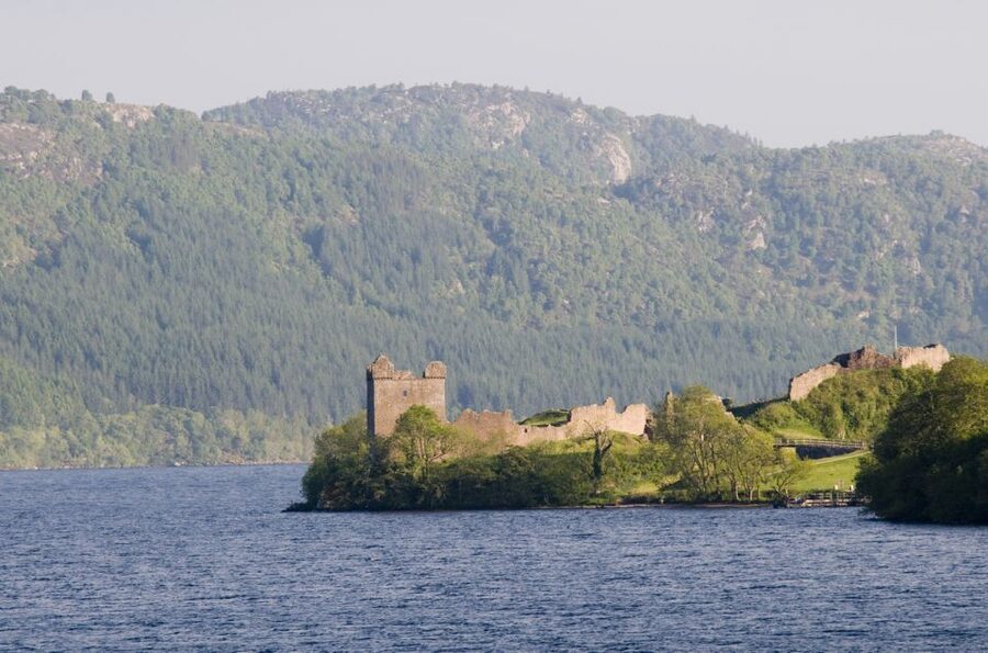Dochgarroch: Loch Ness and Caledonian Canal 2-Hour Cruise - Starting at Dochgarroch Lock