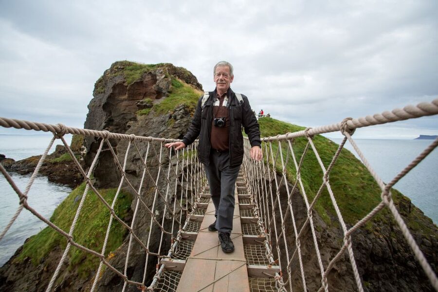 Dublin: Giant's Causeway & Glens of Antrim Day Tour - Belfast’s cranes and city-center time