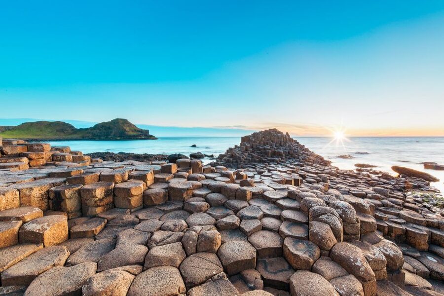 Dublin: Giants Causeway, Dark Hedges, Dunluce & Belfast Tour - Dunluce Castle, a five-minute coastal introduction