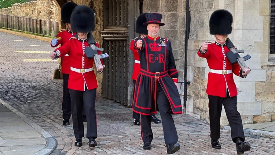 Early Access:Tower of London Opening Ceremony & Royal London - Why the early Tower entrance matters
