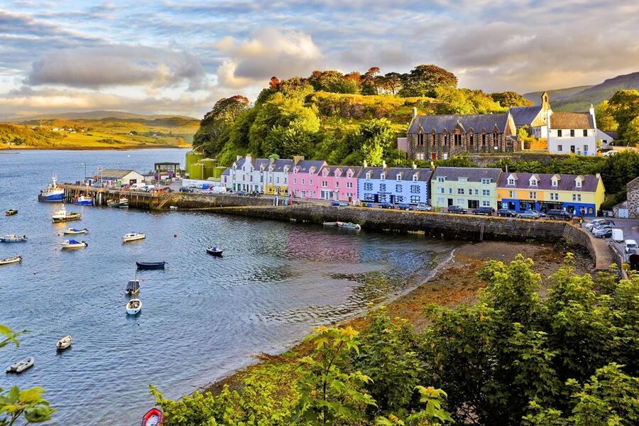 Edinburgh: 3-Day Isle of Skye, Highlands, and Loch Ness Tour - Rannoch Moor and the dark drama of Glencoe