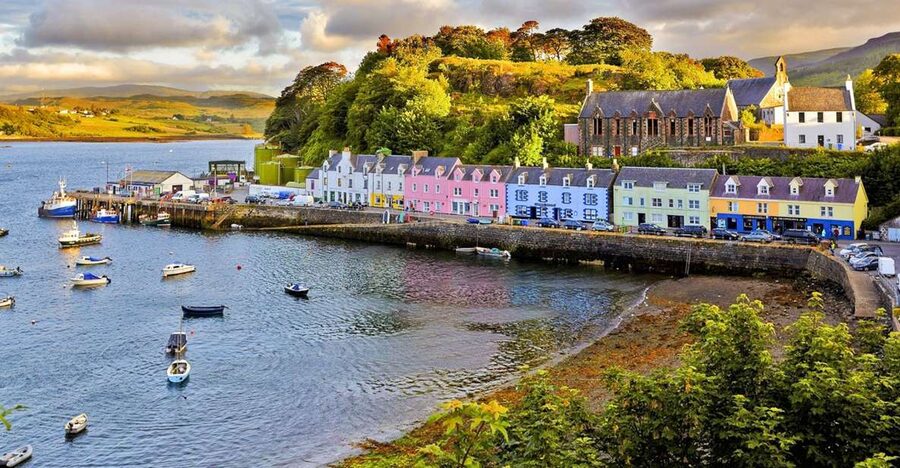 Edinburgh: 3-Day Isle of Skye, Highlands, and Loch Ness Tour - Fort William and Ben Nevis