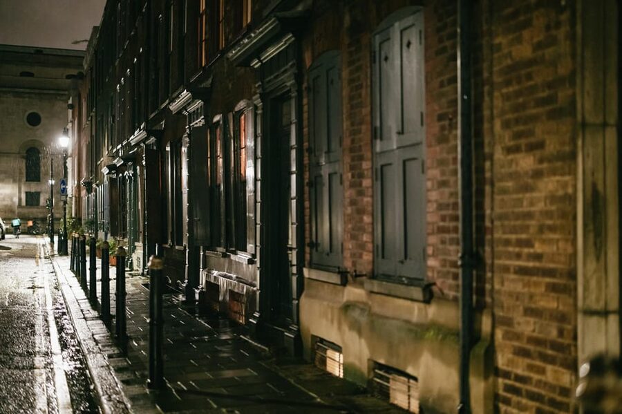 French Language : Original Jack the Ripper Tour - Petticoat Lane and the Ten Bells Pub