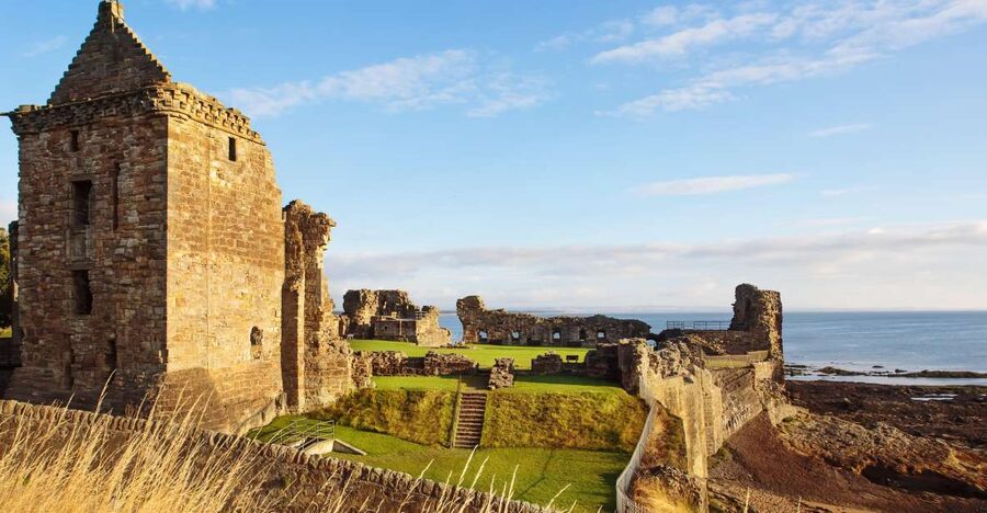 From Aberdeen: Adventure to St Andrews & Dundee - Dundee waterfront: choose your own focus