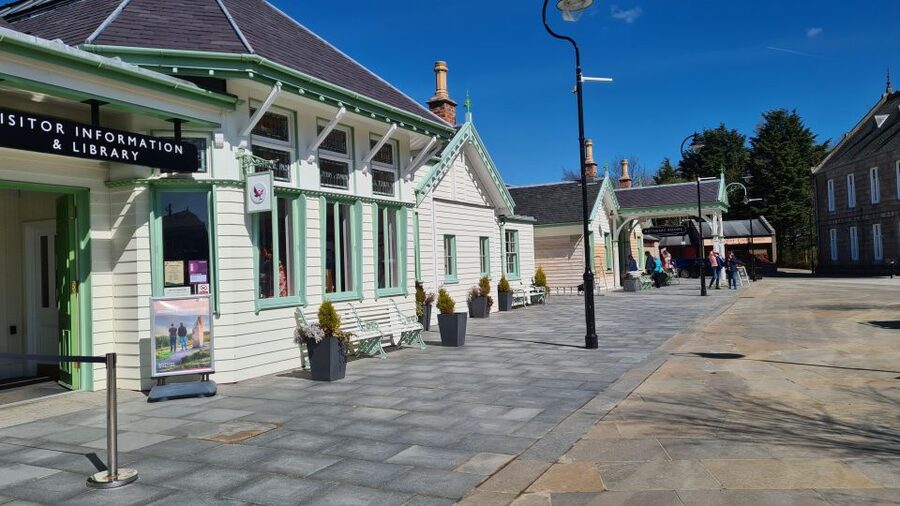 From Aberdeen: Balmoral Estate & Royal Deeside Tour - Two hours at Balmoral Estate
