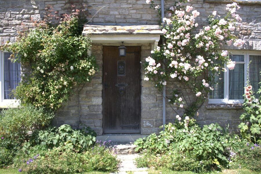 From Bournemouth: Jurassic Coast & Isle of Purbeck Day Tour - Durlston Country Park and the walk from Durlston Castle