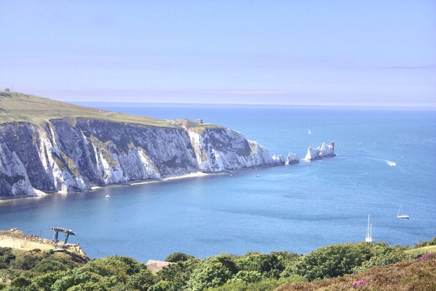 From Brighton: Isle of Wight Full-Day Trip via Portsmouth - Fishbourne to Godshill in 20 to 30 minutes