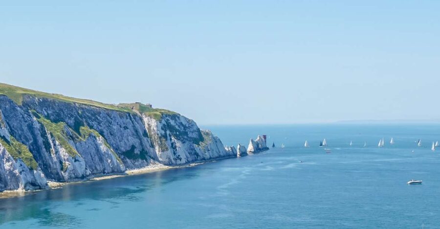 From Brighton: Isle of Wight Full-Day Trip via Portsmouth - The road to Alum Bay and the Needles