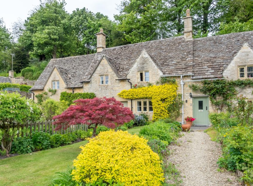 From Bristol: Oxford and the Cotswolds Full-Day Tour - Oxford: college spires, Harry Potter atmosphere, and free time