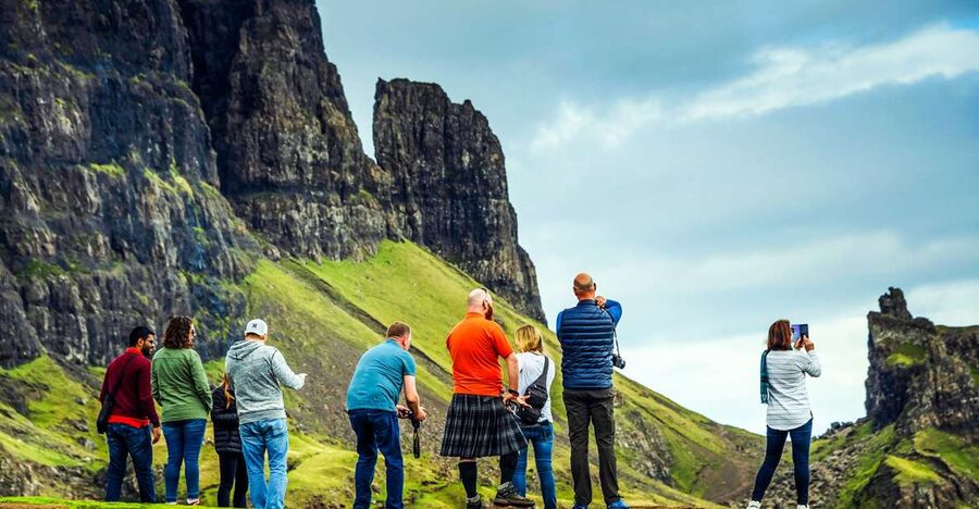 From Edinburgh: 3-Day Isle of Skye and The Highlands Tour - Why this route works from Edinburgh