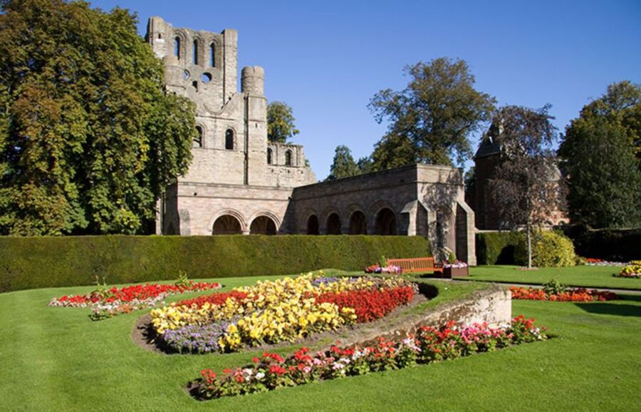 From Edinburgh: Alnwick Castle and Scottish Borders Tour - Key points at a glance