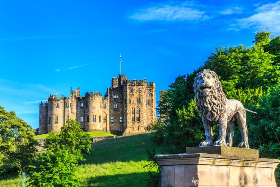 From Edinburgh: Alnwick Castle and Scottish Borders Tour - The Northumberland Coast and the day’s best photo stops