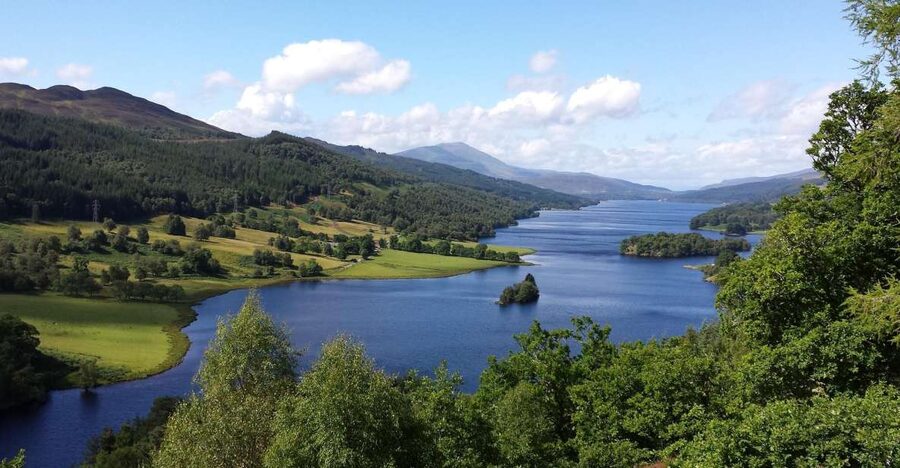 From Edinburgh: Best of Scotland Small-Group Day Tour - Dunkeld Cathedral and the village walk